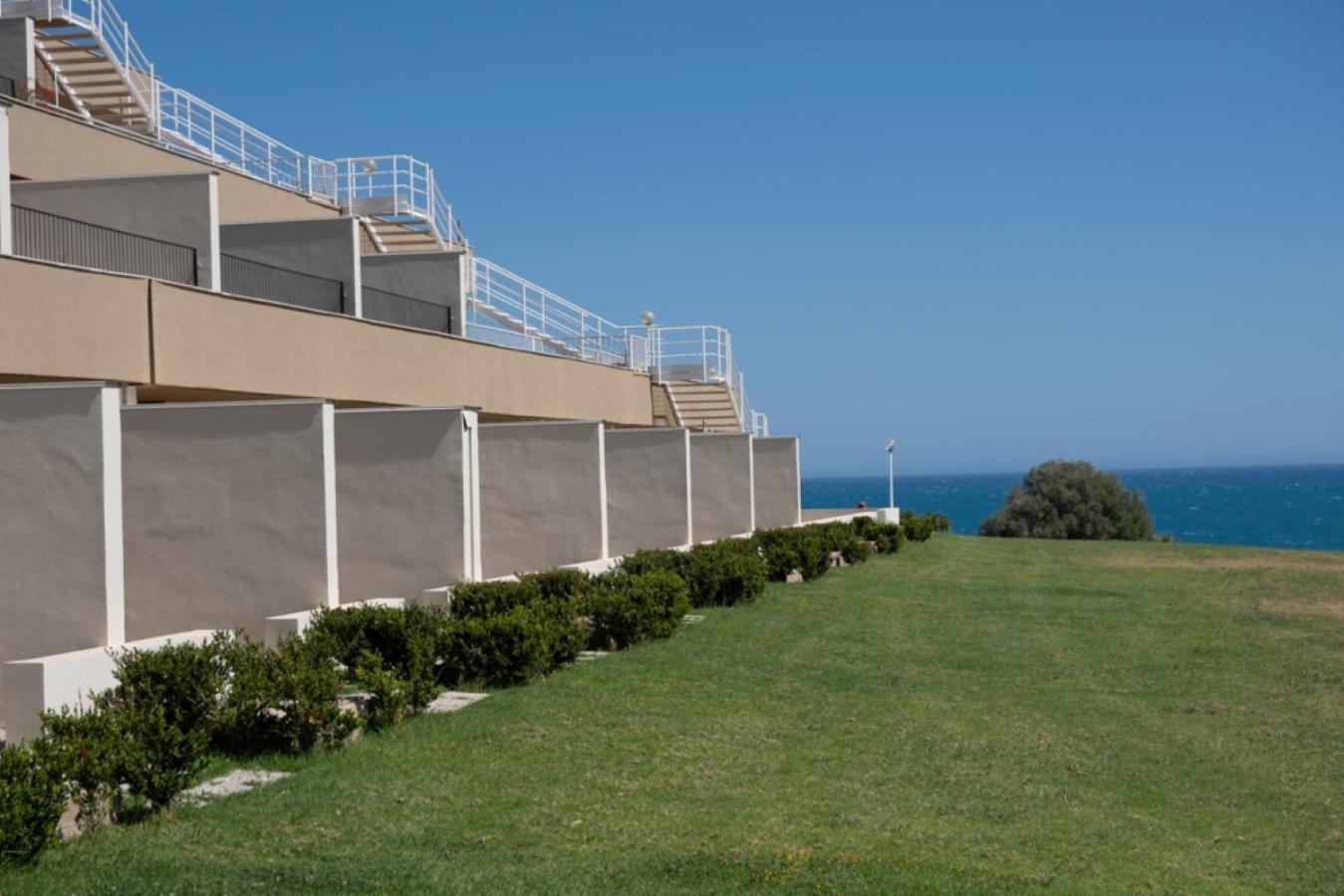 Mangia'S Torre Del Barone Resort Sciacca Exteriör bild